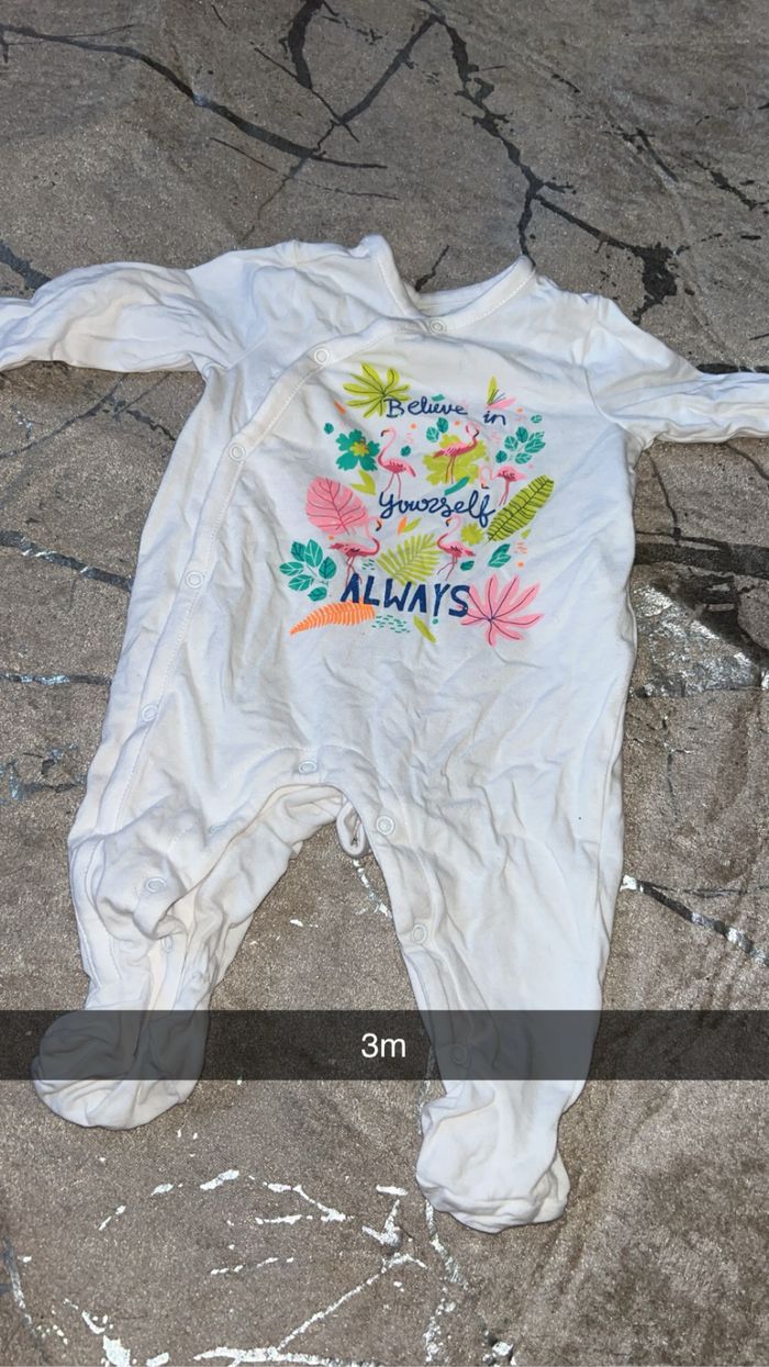 9 pyjama - photo numéro 6