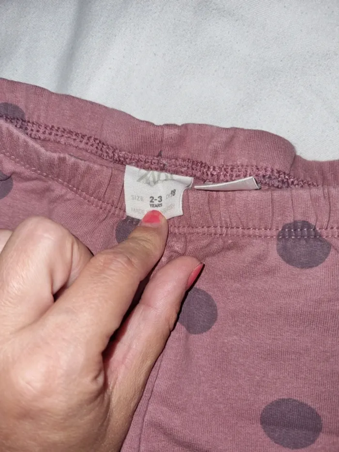 Lot 2 joggings - photo numéro 3