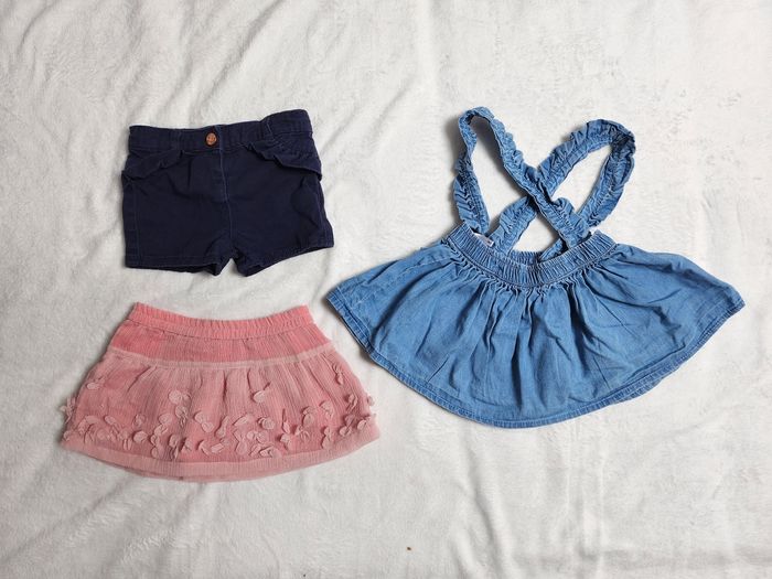 Lot robes et jupes fille - photo numéro 3