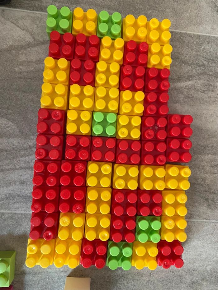 Lot de Lego Ecoiffier - photo numéro 4