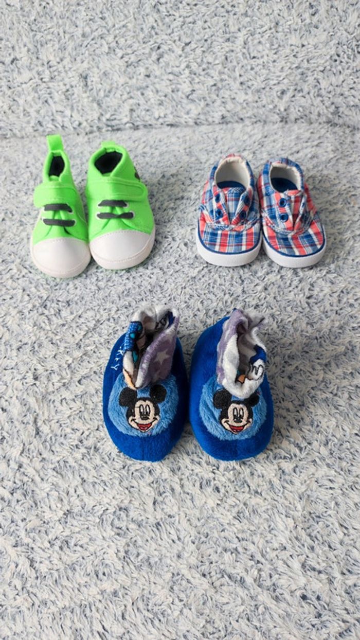 Lot Chaussures 6/9 mois