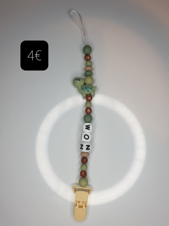 Attache tetine dino - photo numéro 2