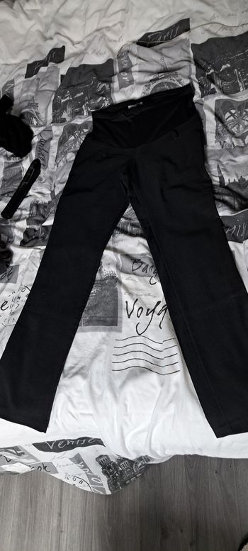 Pantalon femme de grossesse taille m 