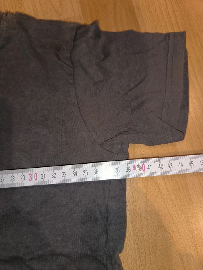 T-shirt gris taille 146-152 - photo numéro 5