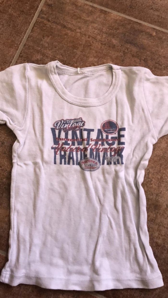 Lot tee-shirts 👕 3A (8 pièces) - photo numéro 3