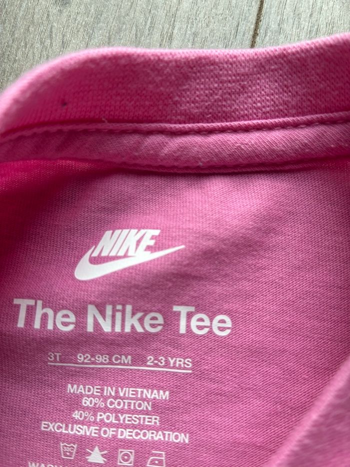 Tee shirt Nike - photo numéro 2