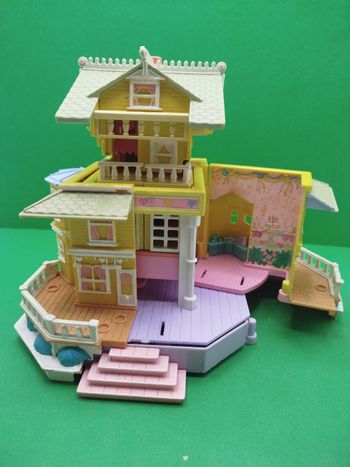 Clubhouse Polly pocket 