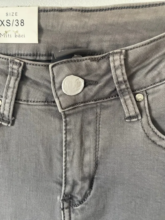 Jean gris n°475 - photo numéro 4