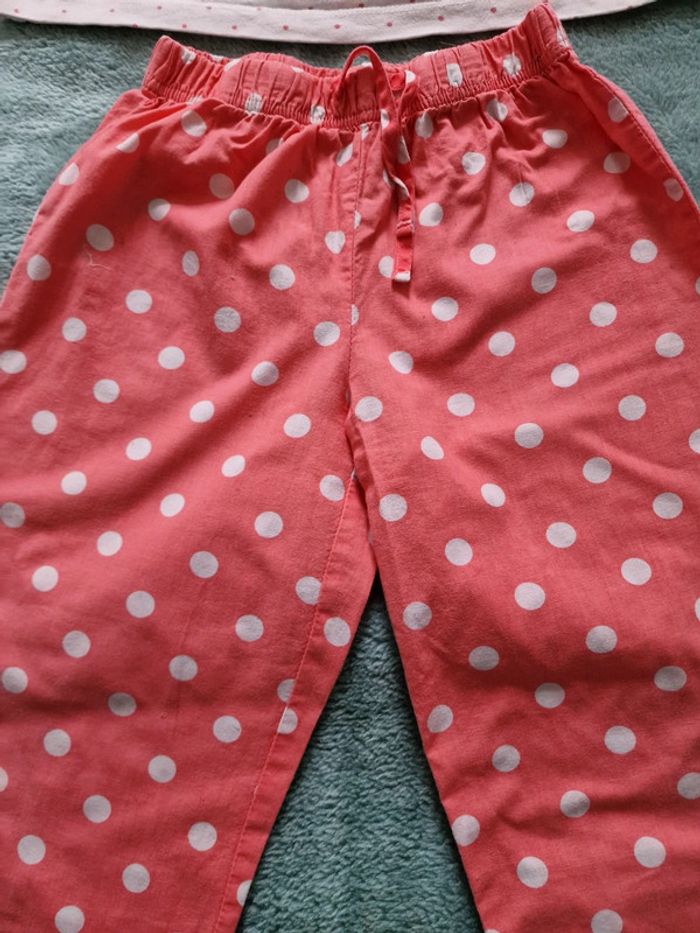 Très joli pyjama 5 ans - photo numéro 3