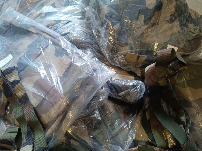 30 pantalons de camouflage nouvelles générations taille ( 46/48) idéal pour la chasse - photo numéro 3