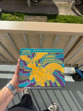 Coffret Pokemon Dresseur d’elite etb 