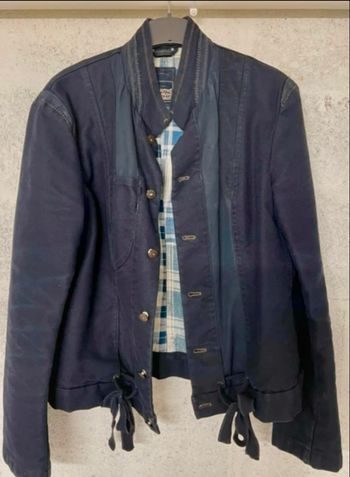 Blouson décontracté  mais élégant mi saison en parfait état