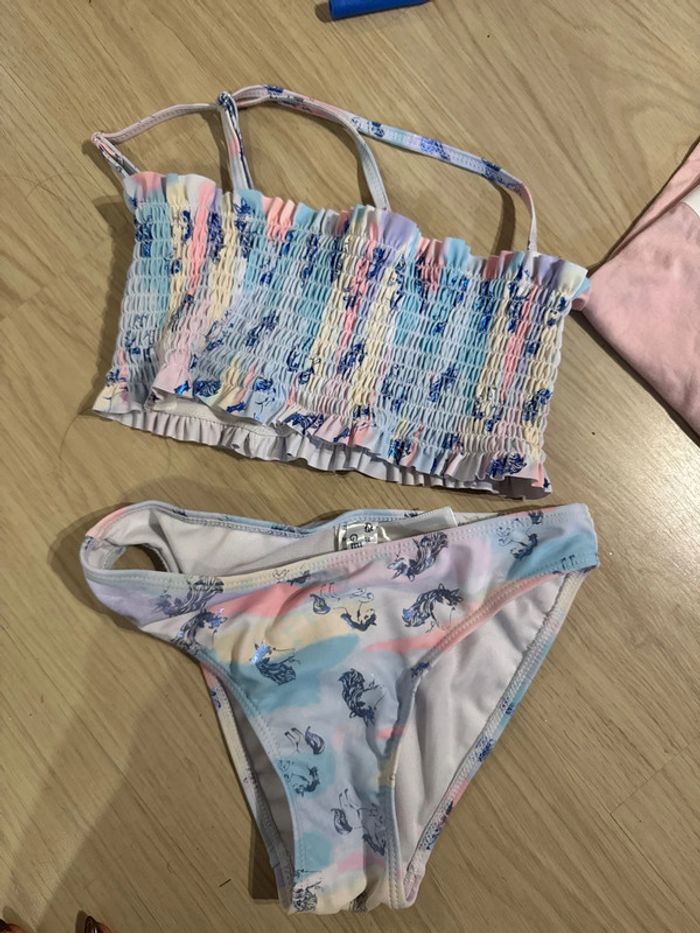 Très beau lot de 16 vêtements fille 12 ans - photo numéro 2