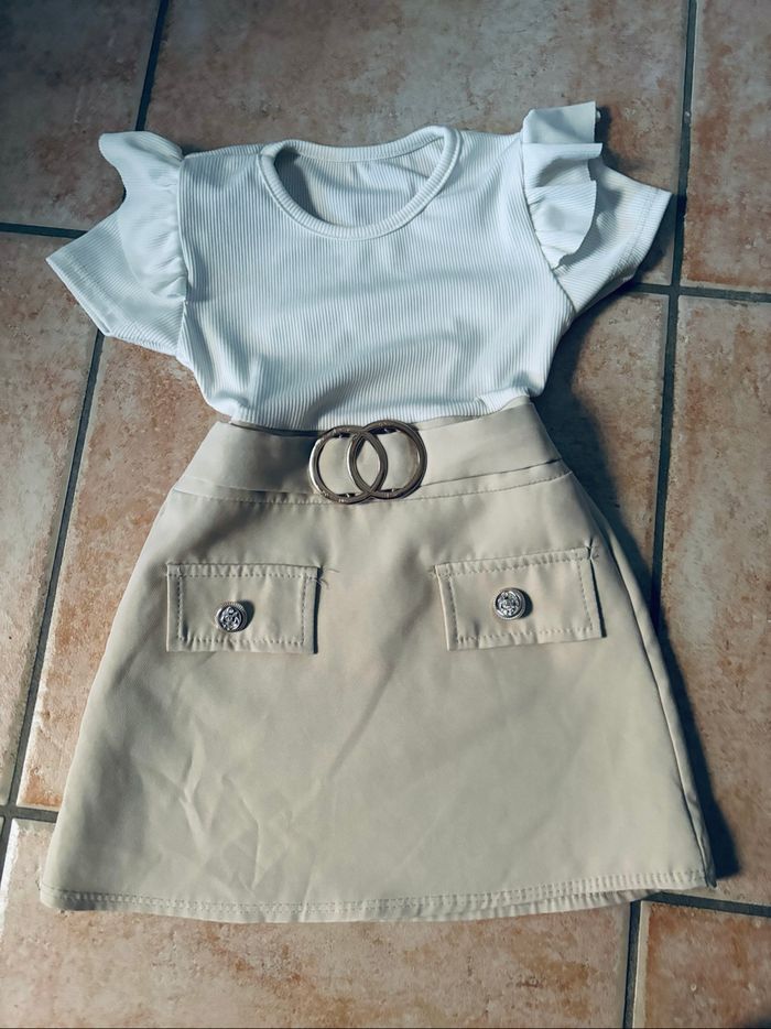 Robe fille taille 18 mois