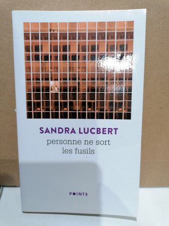 Personne ne sort les fusils