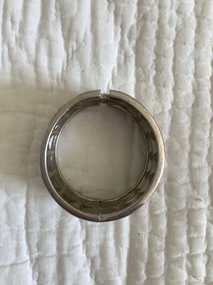 Bracelet métal argenté à charnière, motif pointes diamant - photo numéro 6