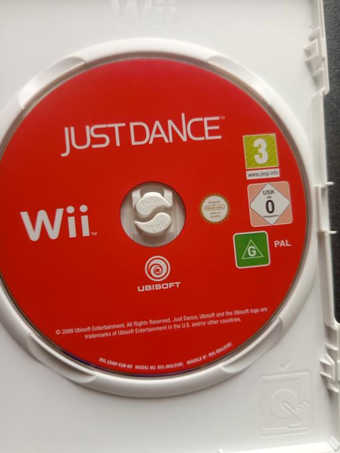 Nintendo - Wii - Just dance - photo numéro 5
