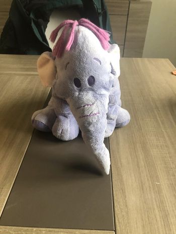 Peluche éléphant mauve