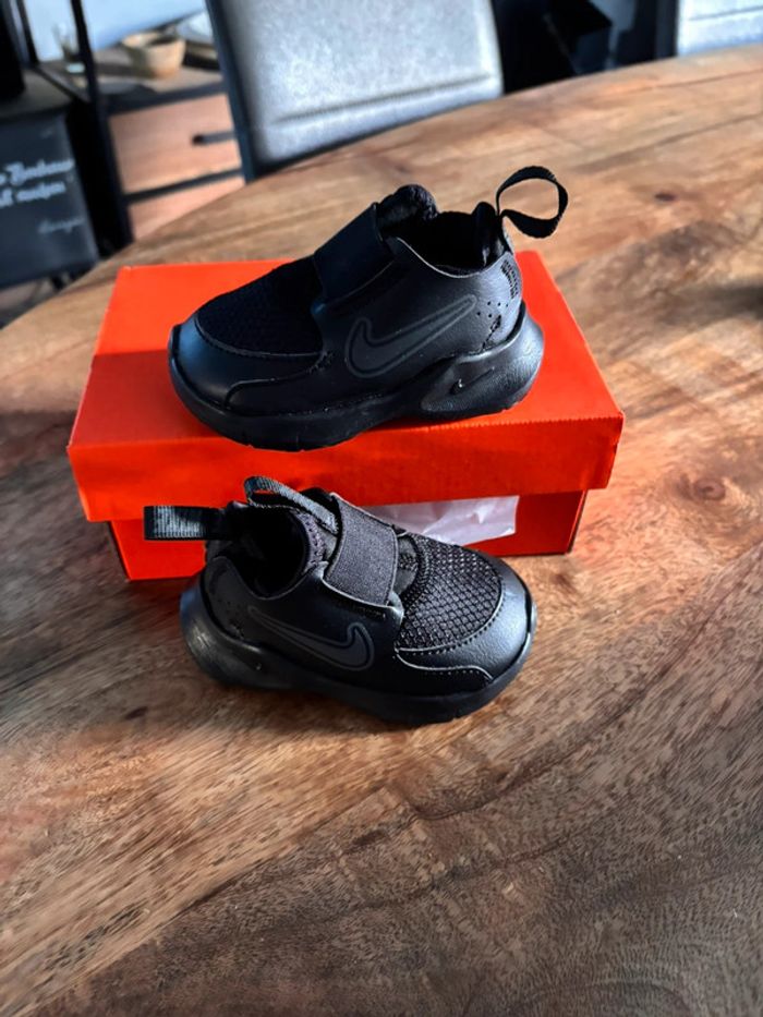 Baskets Nike P.18,5 Neuves unisex