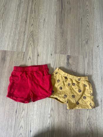 Lot deux shorts 18 mois kiabi