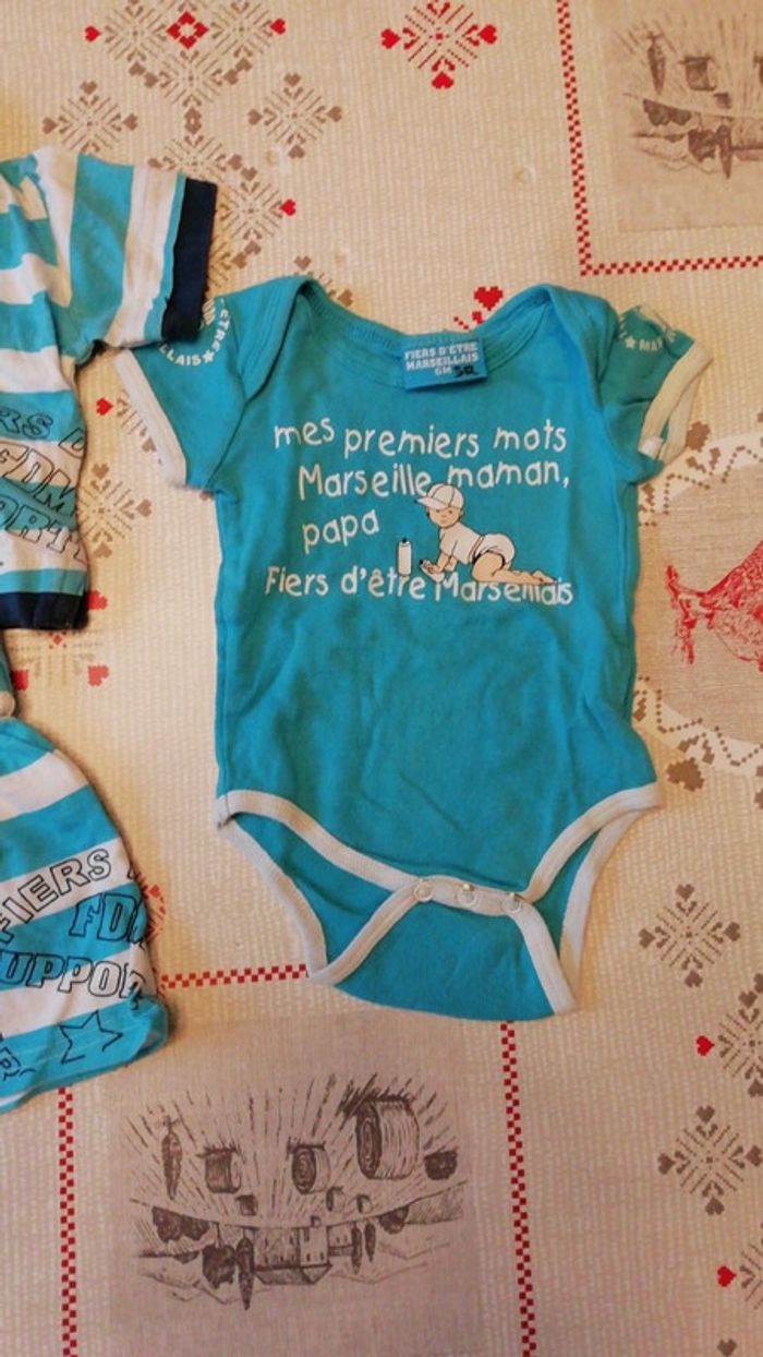 Lot fiers d'être marseillais 6 mois - photo numéro 3
