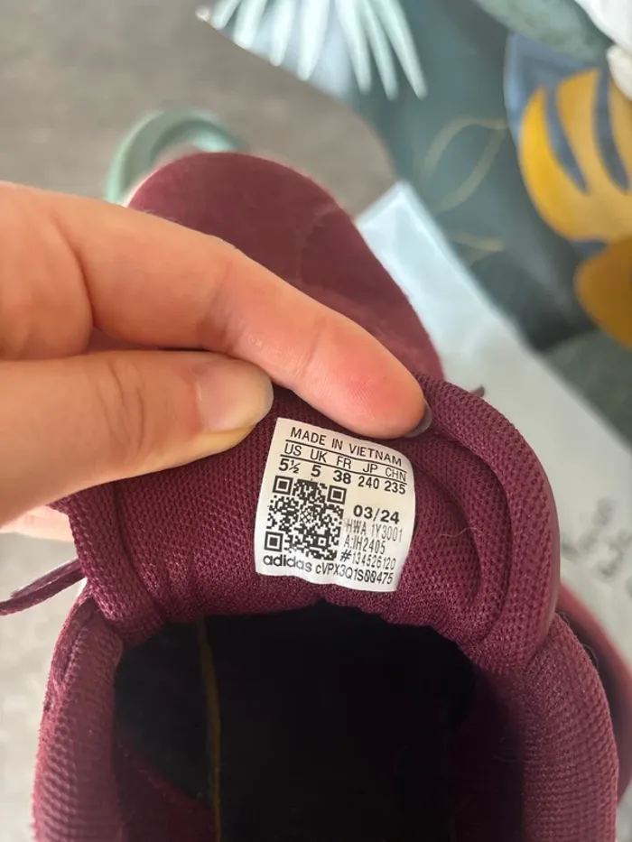 Basket adidas en daim en très bon état Taille 38 - photo numéro 7