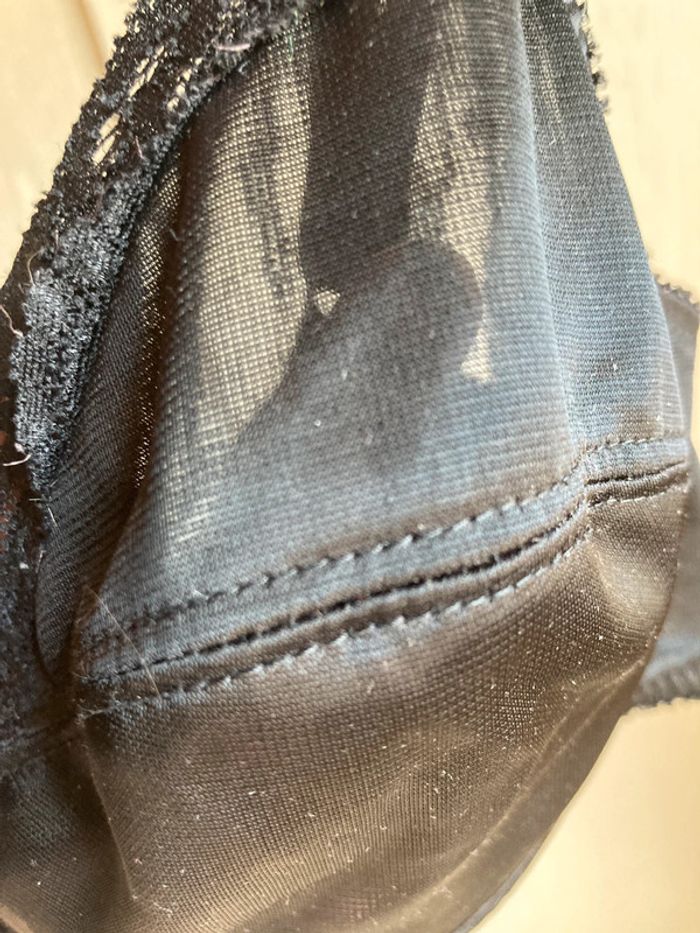 Superbe soutien gorge noir dentelle 90C - photo numéro 4