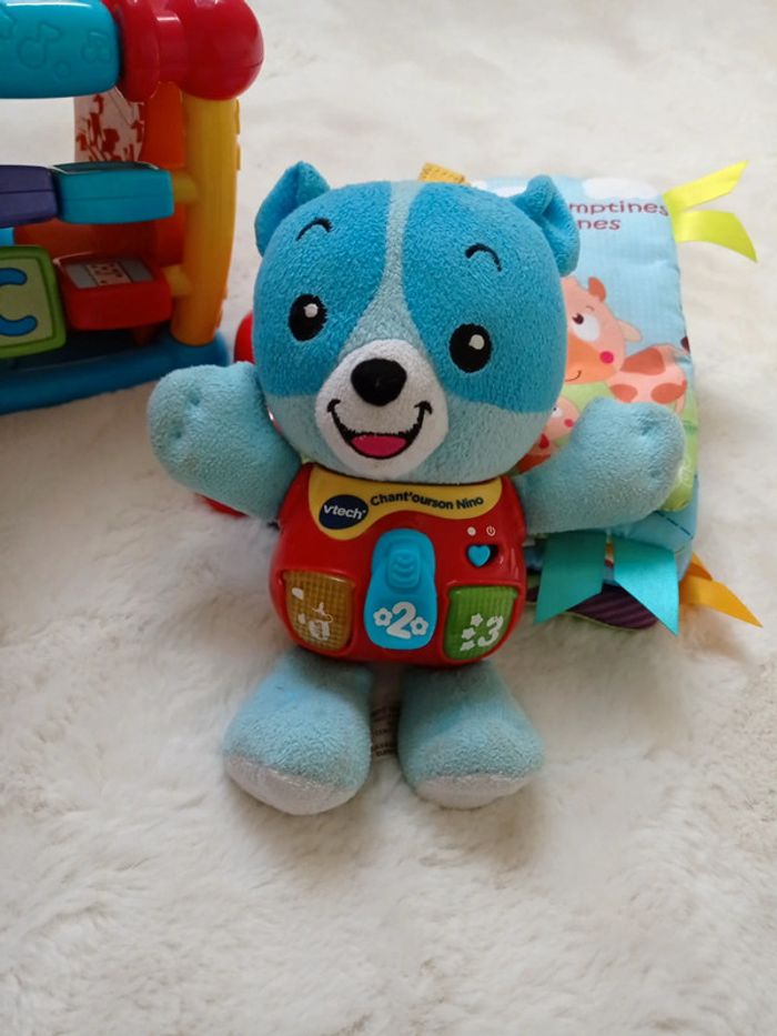 Lot jeux éveil 1er âge - photo numéro 2