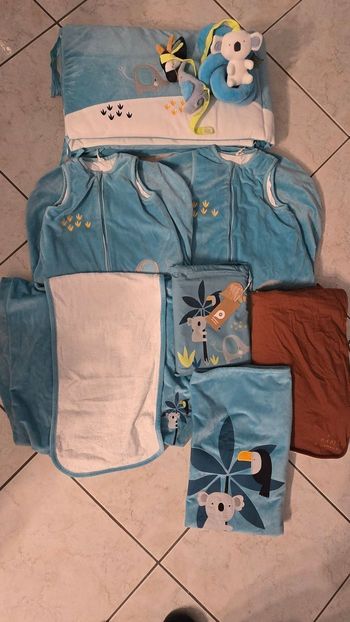 🤩🥰👌👌👌🎉 SUPERBEEE➡️tour de lit , deux Gigoteuses Taille 1  et taille  2,  2plaids, housse pour matelas à langer, jeu  spirale , parure de lit bébé (taie oreille +housse de couette lit bebe)🥰💙👌👌👌👌