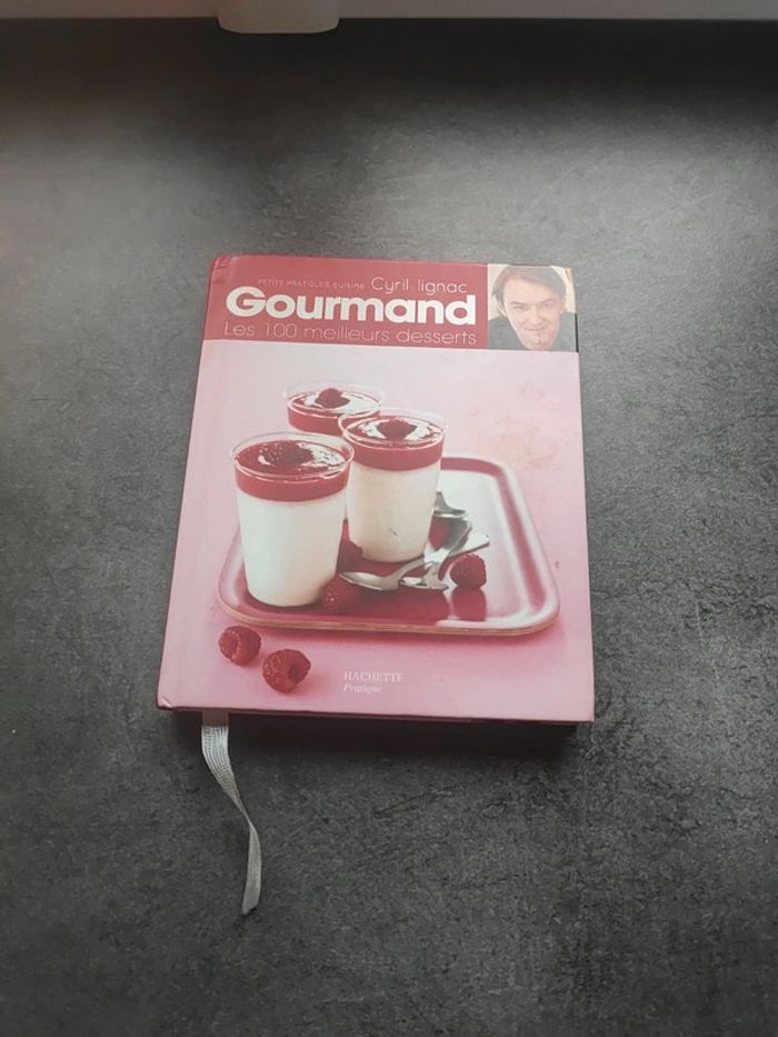 Livre sur les desserts