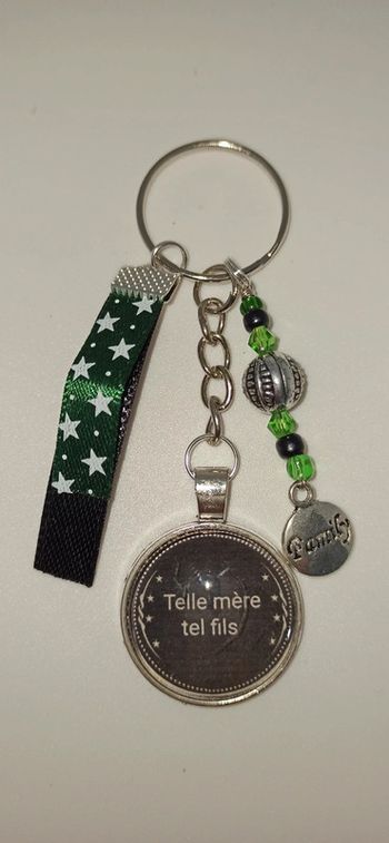 Cadeau mon fils, porte clé message " telle mère  tel fils"