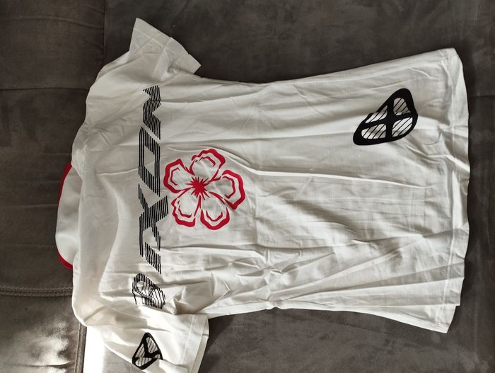 T-shirt Ixon - photo numéro 2