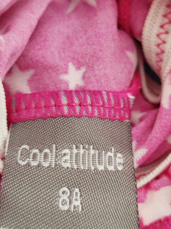 Maillot de bain 2 pièces fuschia à étoiles blanches Cool attitude taille 8 ans - photo numéro 3