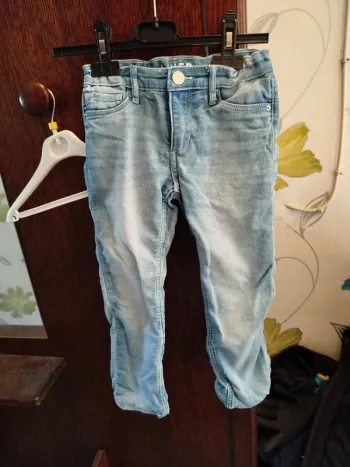 Jeans 110 4/5ans