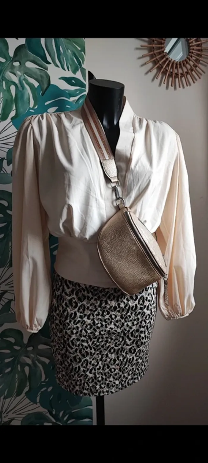 Blouse crème taille 36/38