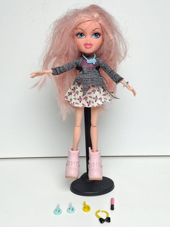 Poupée vintage Bratz Cloe Selfiesnaps