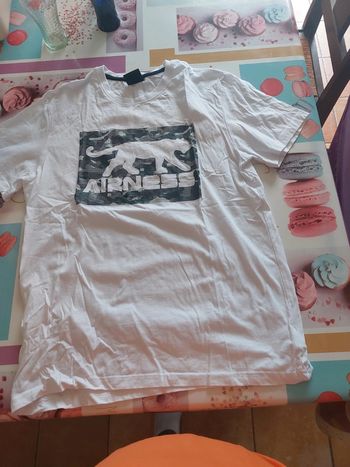 Tee-shirt taille L