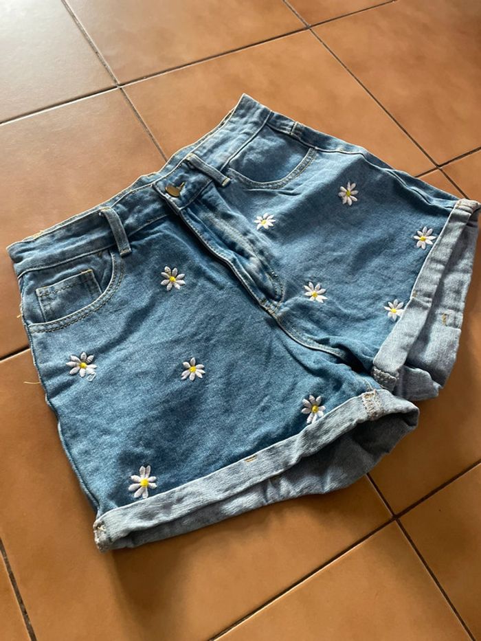 Short jeans 38 - photo numéro 2