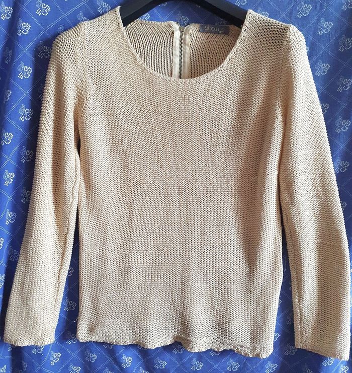 Pull marque  Golden Day