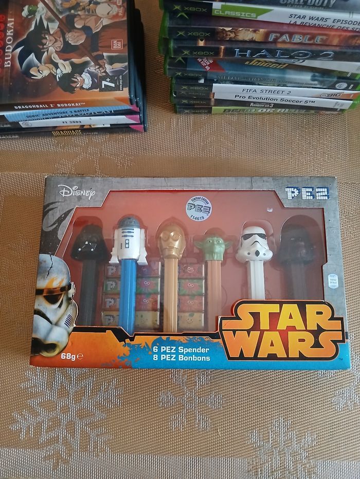 Star Wars PEZ Collector Vintage Neuf Jamais Ouvert – Coffret 6 Distributeurs + Bonbons – Disney 2017
