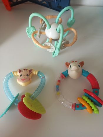 Lot hochets Sophie la girafe