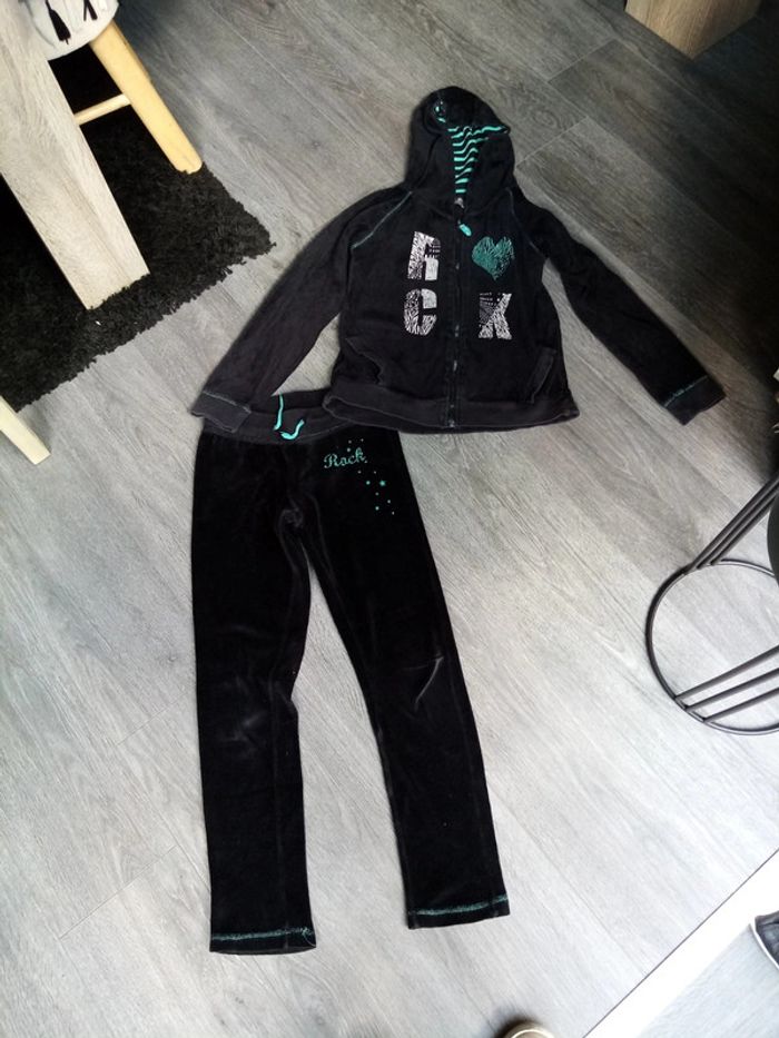 Survêtement velours 12A