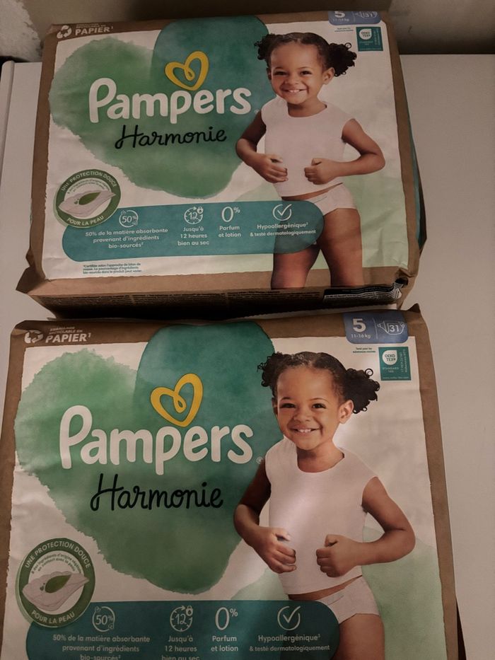 Couches Pampers harmonie taille 5 (2 paquets) neuf
