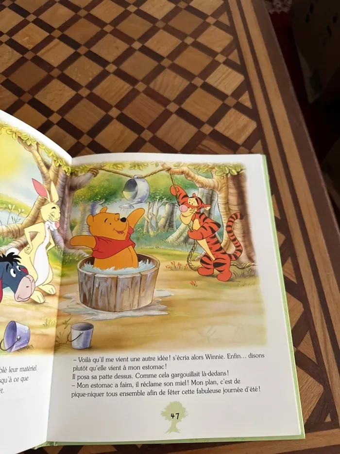 Livre Les saisons avec Winnie L’Ourson - photo numéro 4