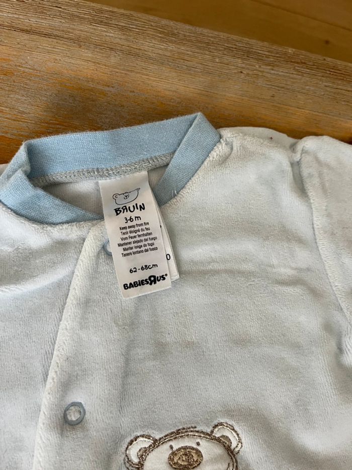 Pyjama - photo numéro 2