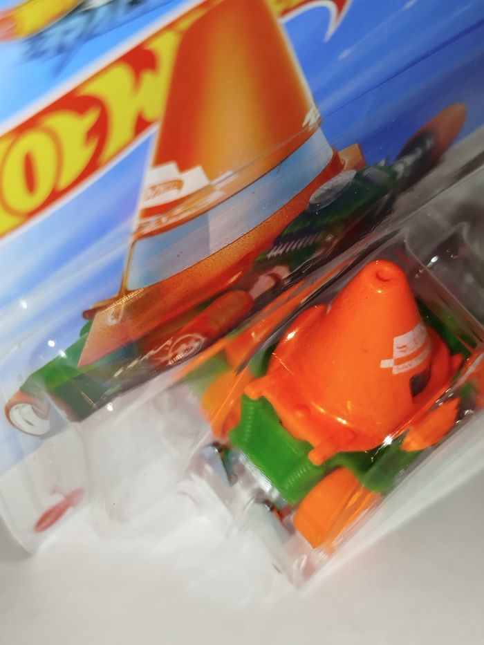 Hot Wheels Cone Shaker Série Netflix Let's Race 2025 - photo numéro 7