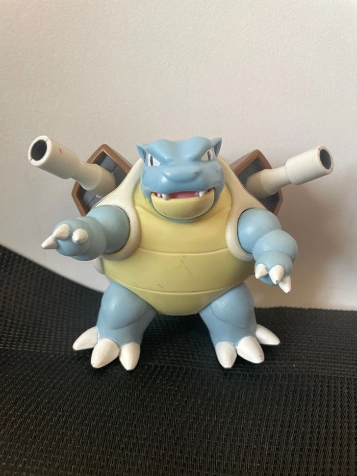 Grande Figurine Tortank WTC Pokémon Nintendo 9cm officiel 2019 - photo numéro 2