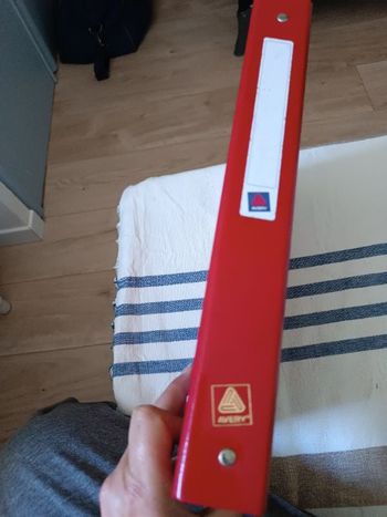 Grand classeur et feuillets mobiles petits carreaux