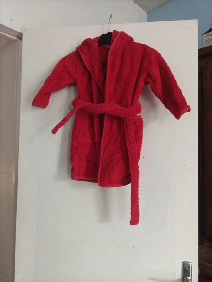 Peignoir de bain rouge