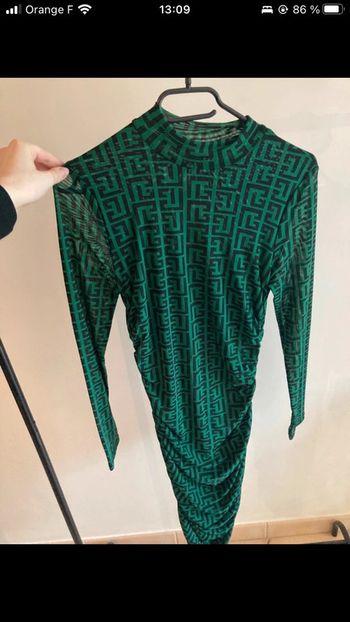 Robe d’occasion